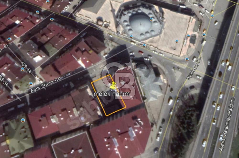 Esenyurt'ta 555 m² Ticari + Konut İmarlı Arsa