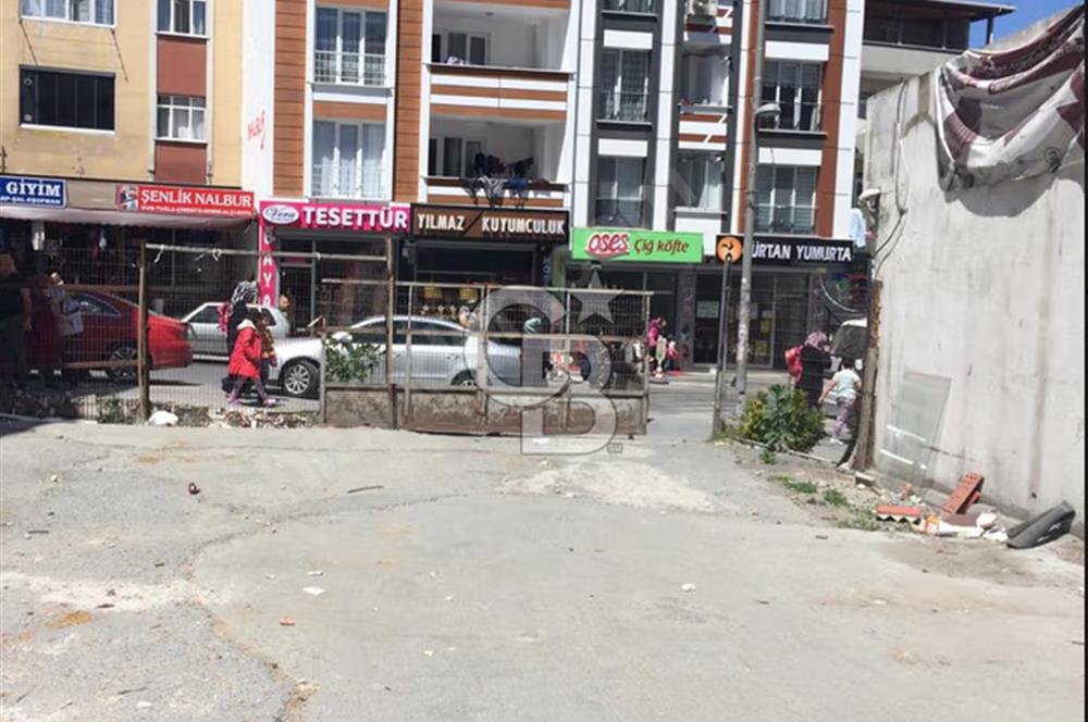Esenyurt'ta 555 m² Ticari + Konut İmarlı Arsa