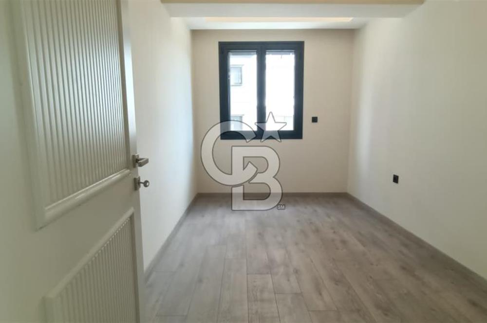 İzmir Bayraklı Manavkuyu Sakarya Caddesi 3+1 Satılık Daire 
