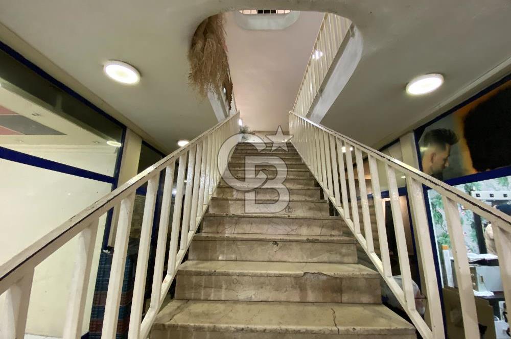 TRABZON MEYDAN'DA PRESTİJLİ KONUMDA SATILIK KİŞİSEL OFİS/İŞ YERİ