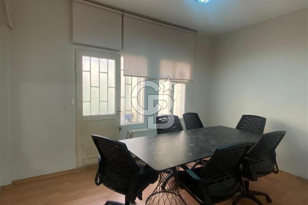 KIZILTOPRAK BAĞDAT CADDESİ ÜSTÜNDE KİRALIK OFİS