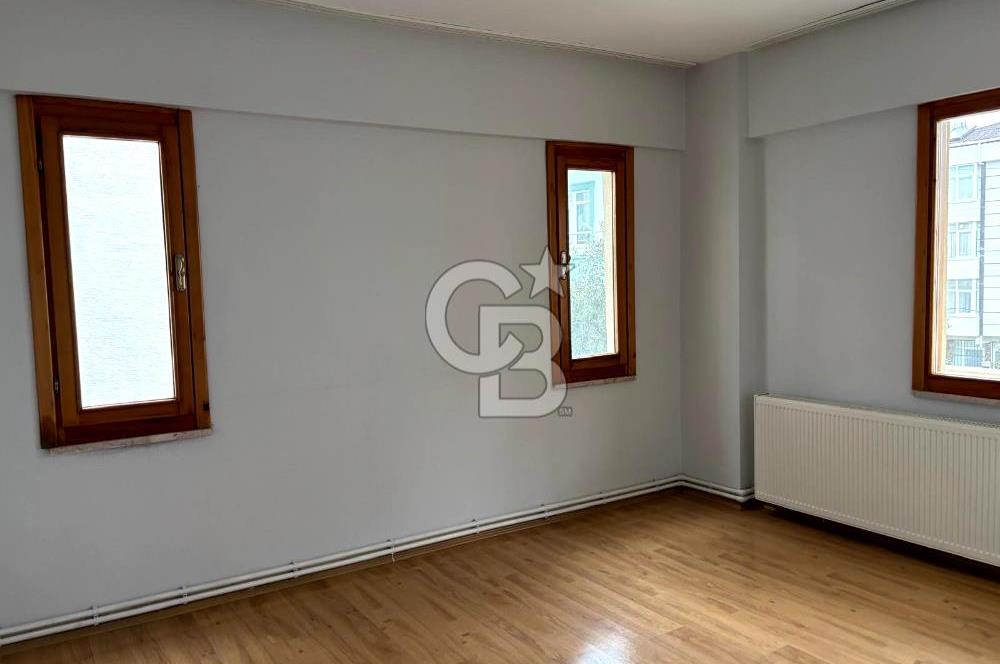 KADIKÖY ÖZDEN MAHALLESİ SATILIK DAİRE! 2+1 110 M2