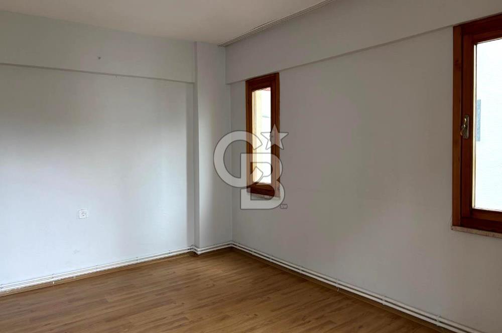 KADIKÖY ÖZDEN MAHALLESİ SATILIK DAİRE! 2+1 110 M2