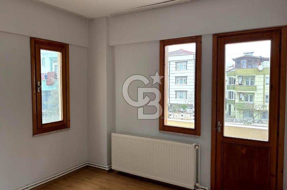 KADIKÖY ÖZDEN MAHALLESİ SATILIK DAİRE! 2+1 110 M2