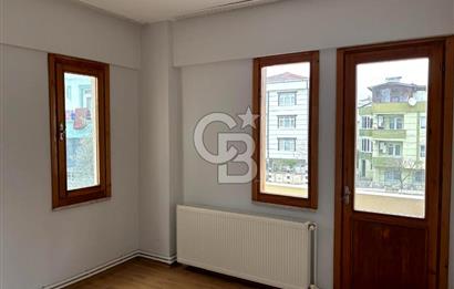 KADIKÖY ÖZDEN MAHALLESİ SATILIK DAİRE! 2+1 110 M2