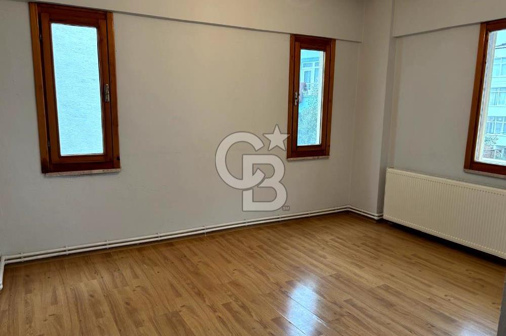 KADIKÖY ÖZDEN MAHALLESİ SATILIK DAİRE! 2+1 110 M2