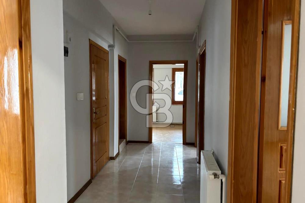 KADIKÖY ÖZDEN MAHALLESİ SATILIK DAİRE! 2+1 110 M2