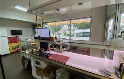 MUSELAND-KONAK'TA KÖŞE KONUMLU DEVREN KİRALIK DÜKKAN