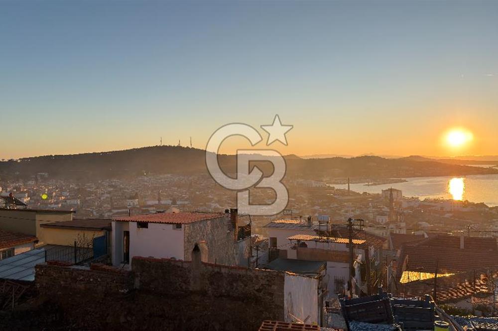 Ayvalık Merkez Satılık 3+1 Deniz Manzaralı Müstakil Rum Evi