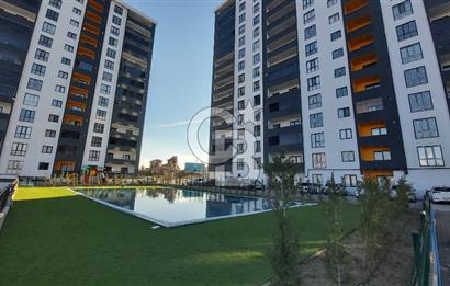 Afyon-Dazkırı Çamlık Mah.de Deda Sitesi Ara Kat 2+1 - 101 m² Satılık Daire