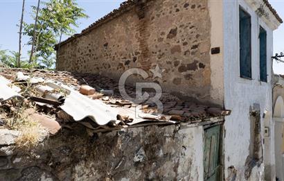 Ayvalık Merkez Satılık 3+1 Deniz Manzaralı Müstakil Rum Evi