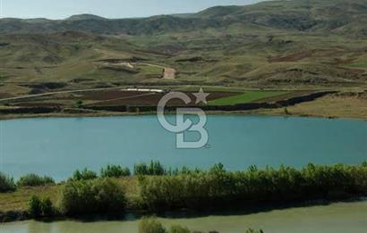 Kırıkkale Yahşihan'da Göl Manzaralı Hazır Altyapılı Satılık Arsa