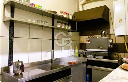 Mithatpaşa Caddesi'nde Satılık Geniş İş Yeri (650m²)