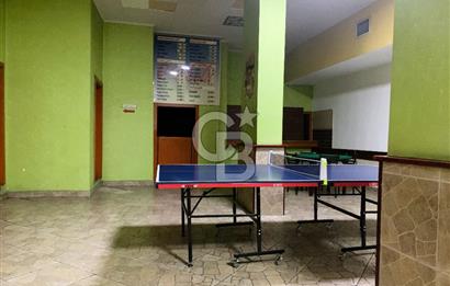 Mithatpaşa Caddesi'nde Satılık Geniş İş Yeri (650m²)