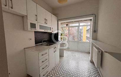 Cihangir’de Galataport’a Komşu Teraslı Ofis&Yaşam İçin İdeal 2+1 Kiralık Daire 