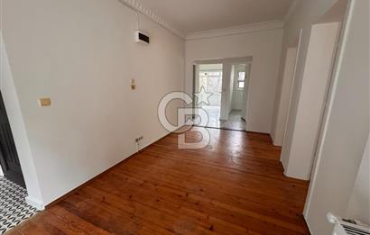 Cihangir’de Galataport’a Komşu Teraslı Ofis&Yaşam İçin İdeal 2+1 Kiralık Daire 