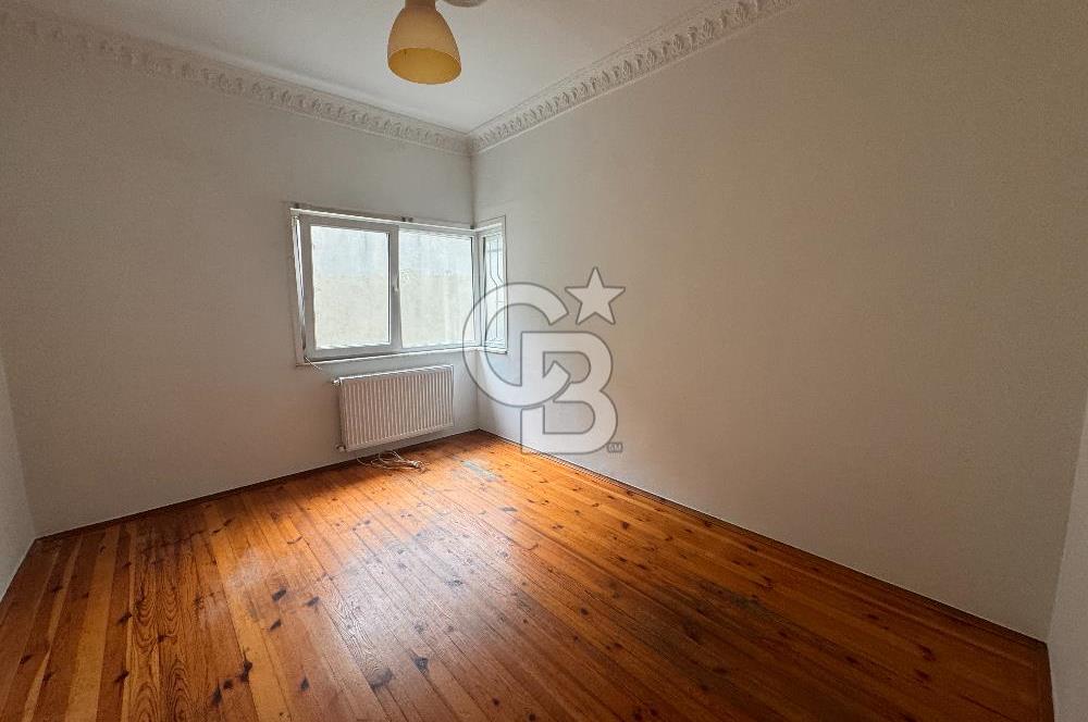 Cihangir’de Galataport’a Komşu Teraslı Ofis&Yaşam İçin İdeal 2+1 Kiralık Daire 