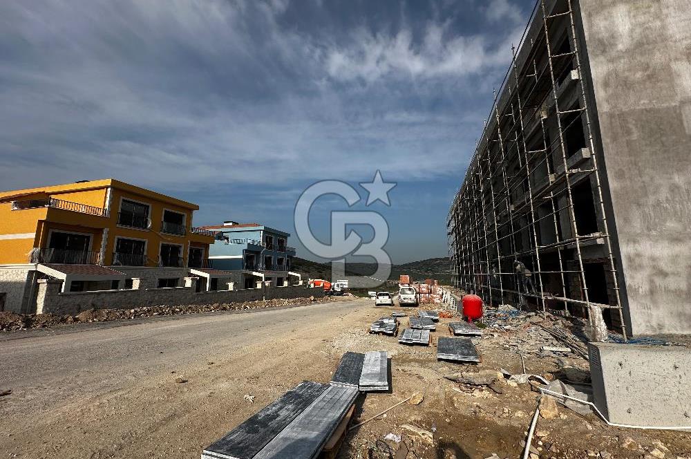 Villakentte Havuzlu Sitede 1+1 50m2 Satılık Fırsat Daire