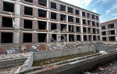 Villakentte Havuzlu Sitede 1+1 50m2 Satılık Fırsat Daire