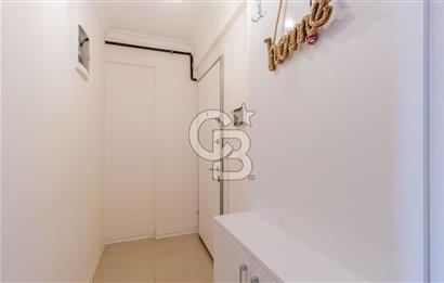 Karşıyaka'da Çarşı İçinde Yeni Binada Kiralık 2+1 Eşyalı Daire