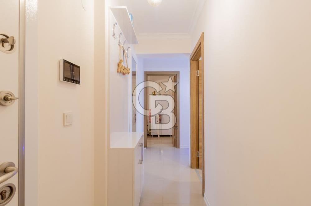 Karşıyaka'da Çarşı İçinde Yeni Binada Kiralık 2+1 Eşyalı Daire