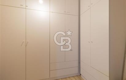 Karşıyaka'da Çarşı İçinde Yeni Binada Kiralık 2+1 Eşyalı Daire