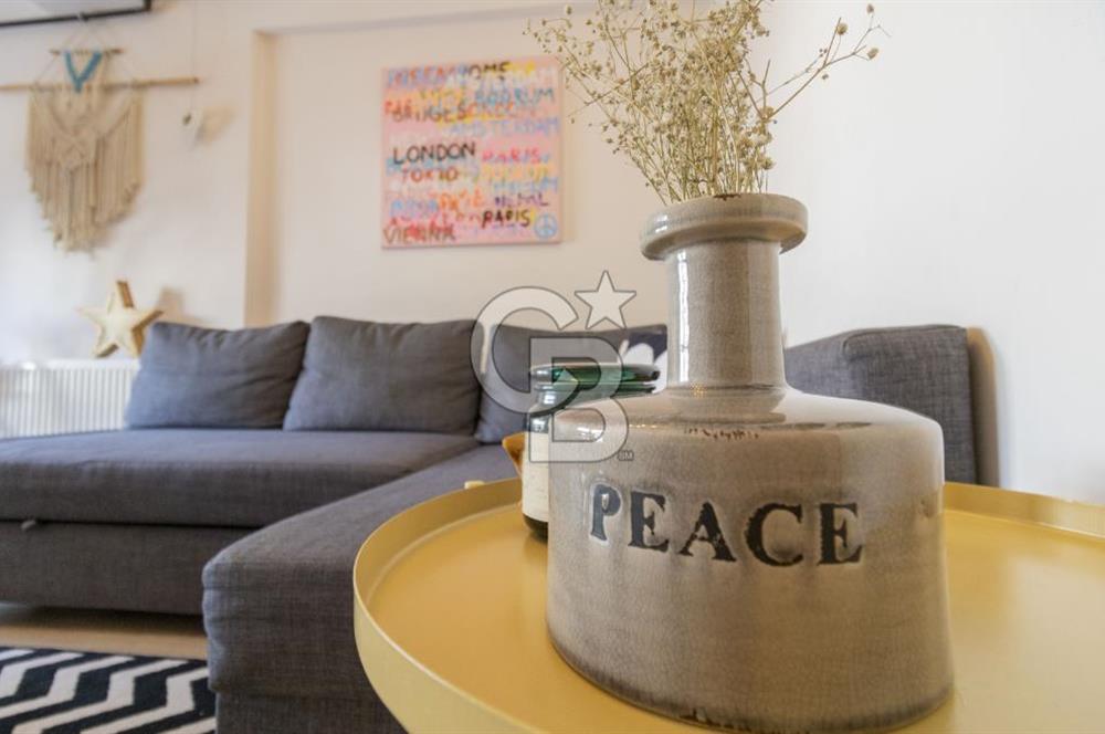 Karşıyaka'da Çarşı İçinde Yeni Binada Kiralık 2+1 Eşyalı Daire