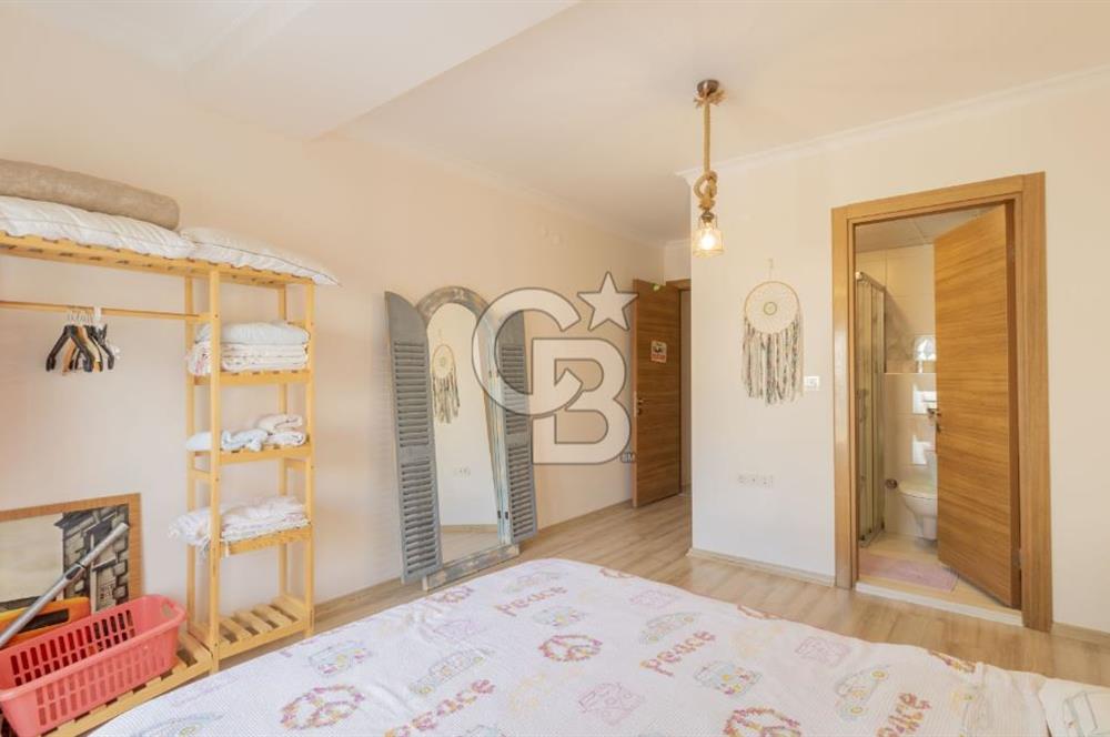 Karşıyaka'da Çarşı İçinde Yeni Binada Kiralık 2+1 Eşyalı Daire
