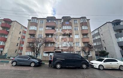 DİLİSKELESİ'NDE HUKUKÇULAR SİTESİNDE,CADDE ÜZERİ, YHT YAKINI 2+1