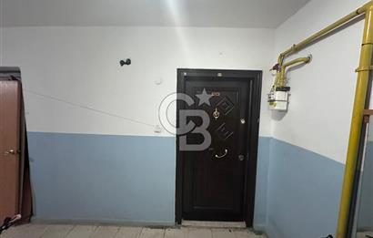 DİLİSKELESİ'NDE HUKUKÇULAR SİTESİNDE,CADDE ÜZERİ, YHT YAKINI 2+1