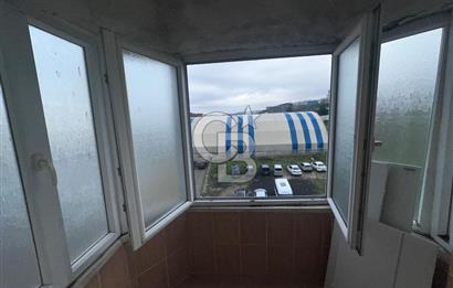 DİLİSKELESİ'NDE HUKUKÇULAR SİTESİNDE,CADDE ÜZERİ, YHT YAKINI 2+1