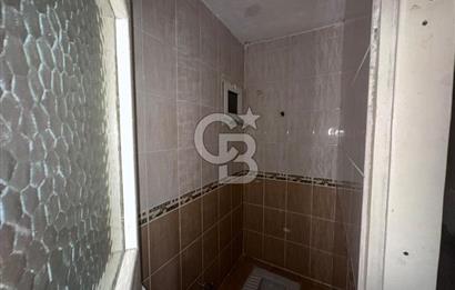 DİLİSKELESİ'NDE HUKUKÇULAR SİTESİNDE,CADDE ÜZERİ, YHT YAKINI 2+1