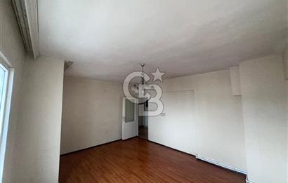 DİLİSKELESİ'NDE HUKUKÇULAR SİTESİNDE,CADDE ÜZERİ, YHT YAKINI 2+1