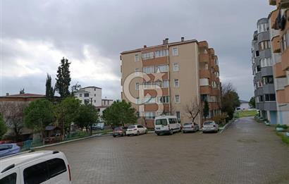 DİLİSKELESİ'NDE HUKUKÇULAR SİTESİNDE,CADDE ÜZERİ, YHT YAKINI 2+1