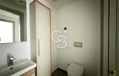 İZMİR'İN KALBİNDE BAYRAKLI 1923'DE SATILIK REZİDANS OFİS