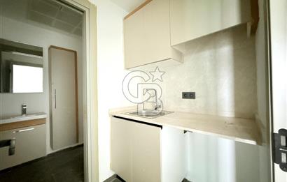 İZMİR'İN KALBİNDE BAYRAKLI 1923'DE SATILIK REZİDANS OFİS