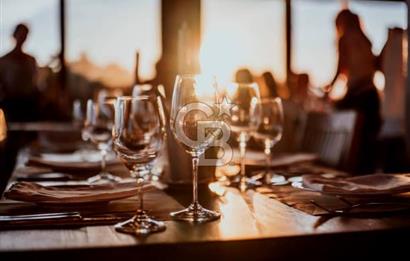 BALÇOVA'DA AVM İÇİNDE DEVREN KİRALIK RESTAURANT KAFE BAR