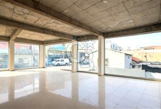 BAYRAKLI'DA SATILIK GENİŞ KULLANIM ALANLI KÖŞE DÜKKAN - 8 - 333067