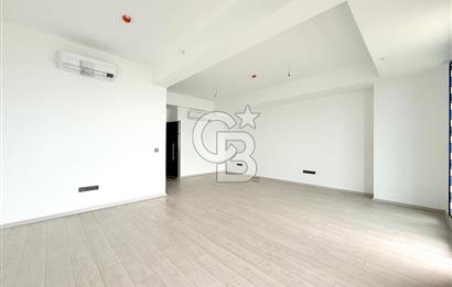 İZMİR'İN KALBİNDE BAYRAKLI 1923'DE SATILIK REZİDANS OFİS