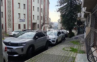 Libadiye Caddesi ve Emaar AVM’ye Yürüme Mesafesinde Satılık 2+1 Daire