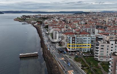 Çanakkale Yeni Kordon’da Denize Sıfır 3+1 Kiralık Daire