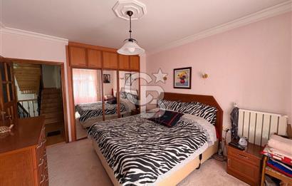 İLKO SİTESİNDE 4+2 275 M2 FERAH ŞÖMİNELİ SATILIK VİLLA