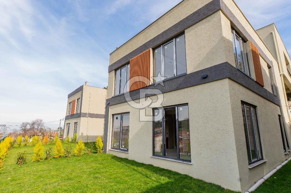 Merkez Sarıcaeli Köyünde | 4+1 | 200 m² Net | 3 Adet Villa