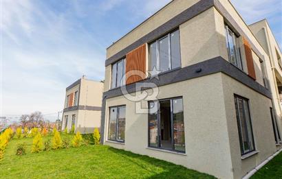 Merkez Sarıcaeli Köyünde | 4+1 | 200 m² Net | 3 Adet Villa