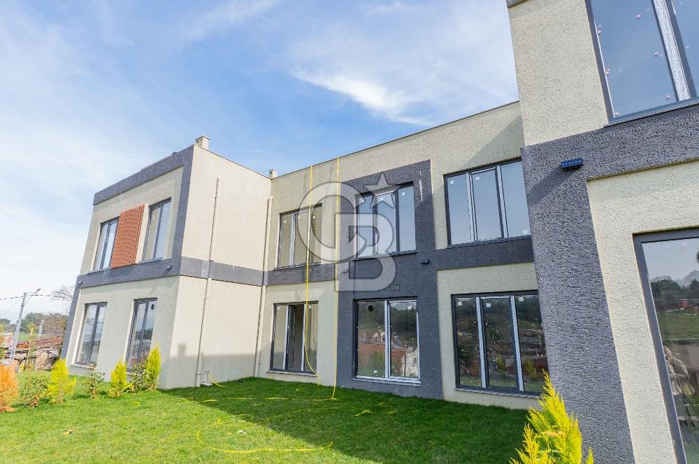 Merkez Sarıcaeli Köyünde | 4+1 | 200 m² Net | 3 Adet Villa
