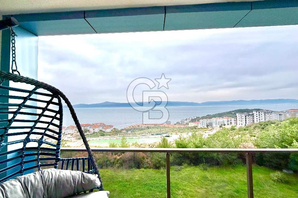 Burgaz'da Panoramik Deniz Manzaralı 5+1 Dubleks Daire