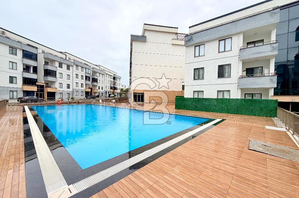 Burgaz'da Panoramik Deniz Manzaralı 5+1 Dubleks Daire