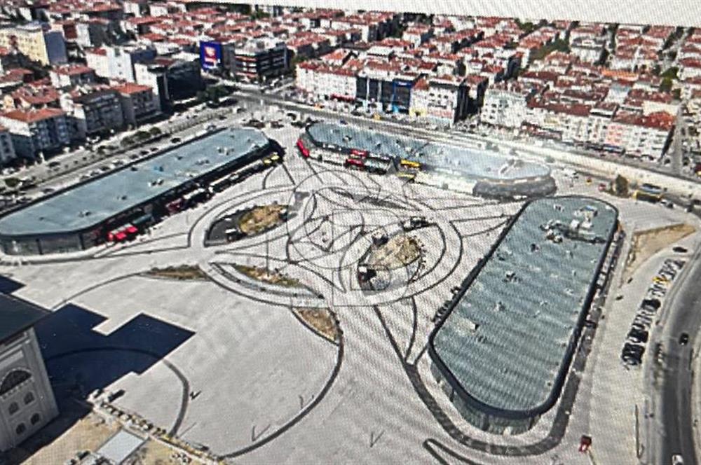 SİNCAN ARASTA AVM'DE 145 M² DEVREN KİRALIK İÇİ YAPILI DÜKKAN