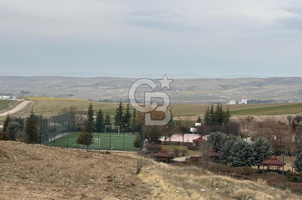 Turkuaz Toki'de Satılık 2+1 Daire (Üniversite Yakını)