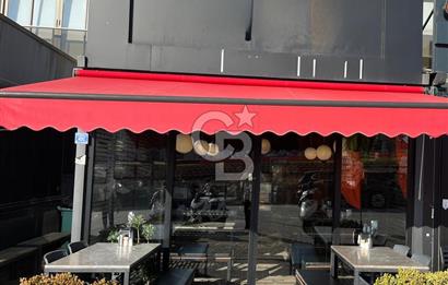 Balat Meydanı'nda Hazır Kiracılı Satılık Dükkan